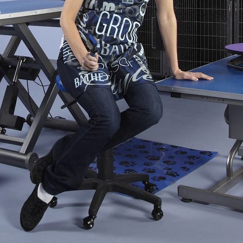 Sitting Down on the Job: Reduce Fatigue & Improve Grooming Comfort