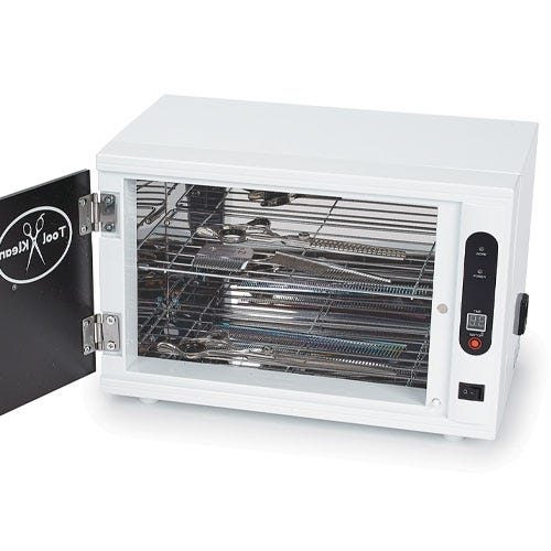 Using UV Light to Sanitize Grooming Tools